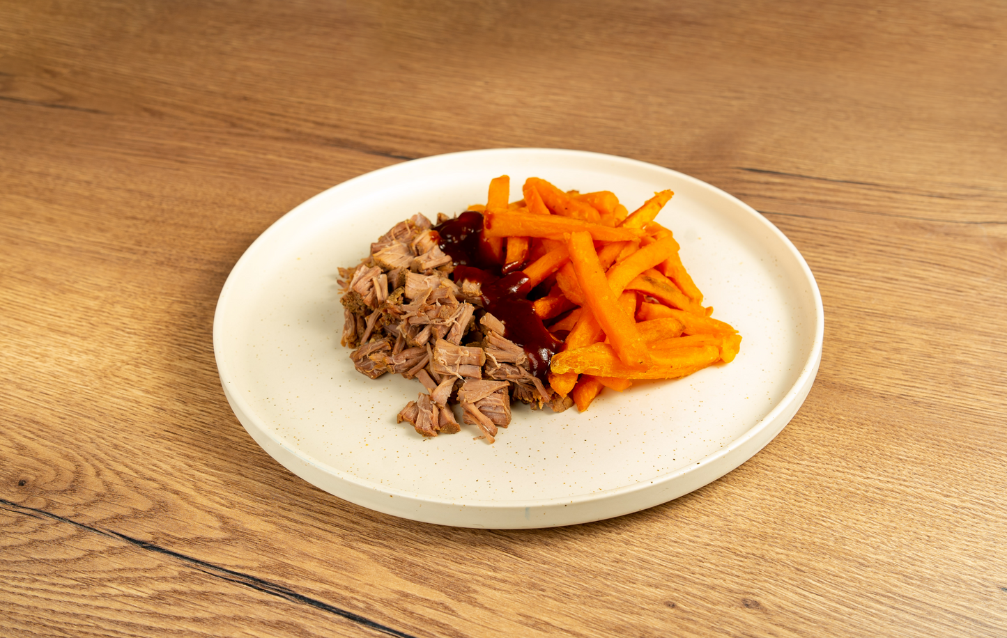Pulled Beef s batatom u BBQ umaku
