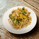 Wok piletina s rezancima